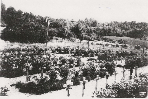 Tombes du 9e Zouaves - Guny - 1940